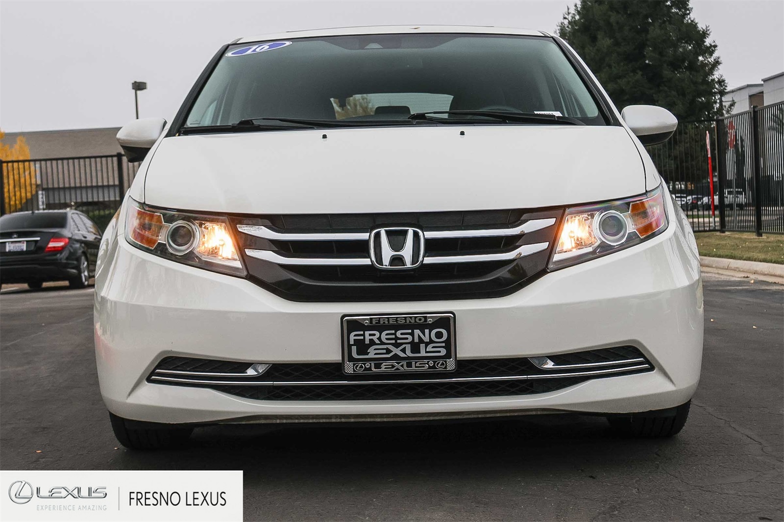 2016 Honda Odyssey EX-L photo 2