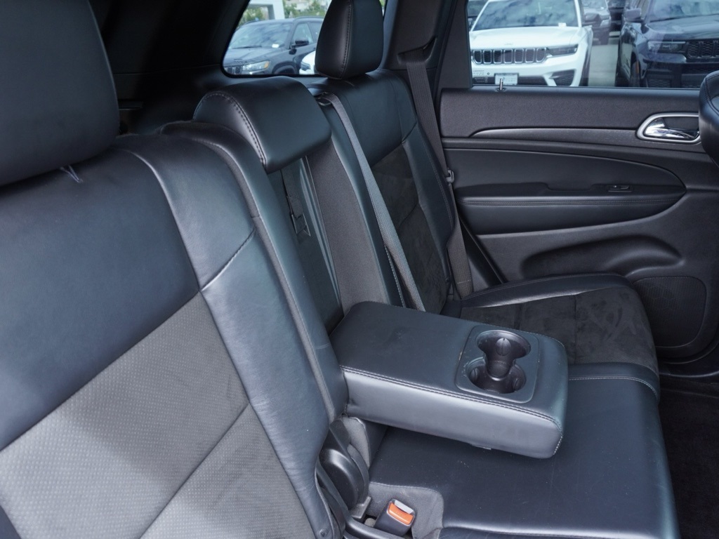 2018 Jeep Grand Cherokee Altitude photo 24