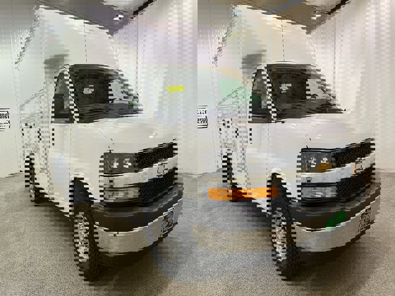 New 2025 Summit White Chevrolet 1WT image 1