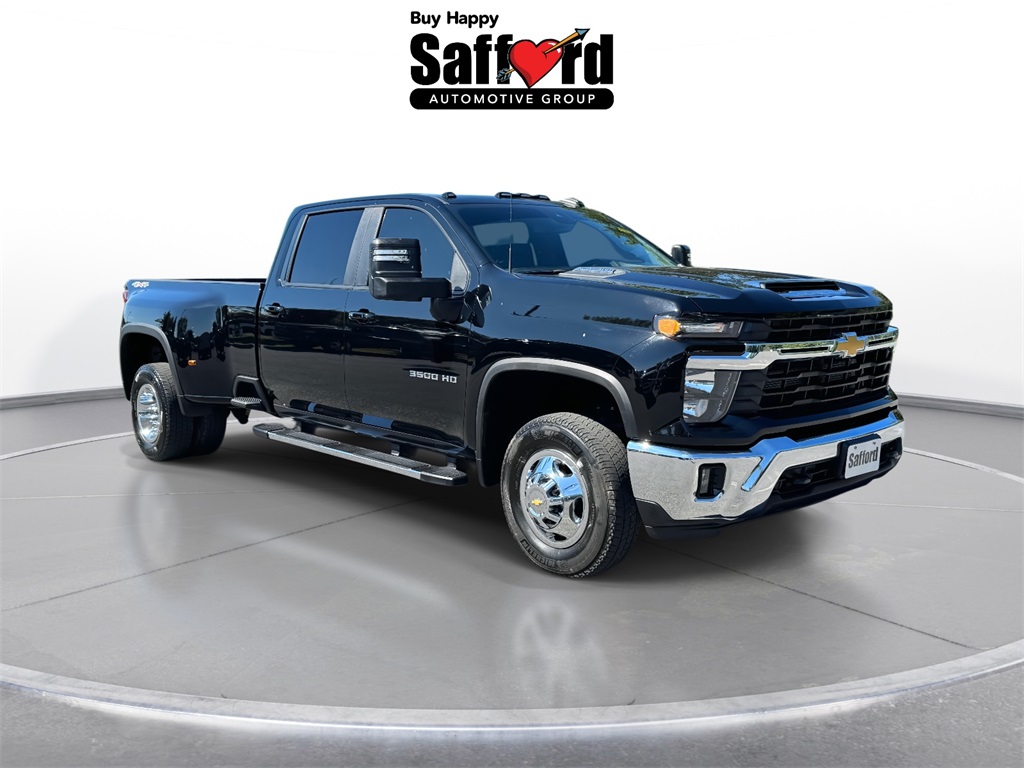 2024 Chevrolet Silverado 3500HD LT photo 8