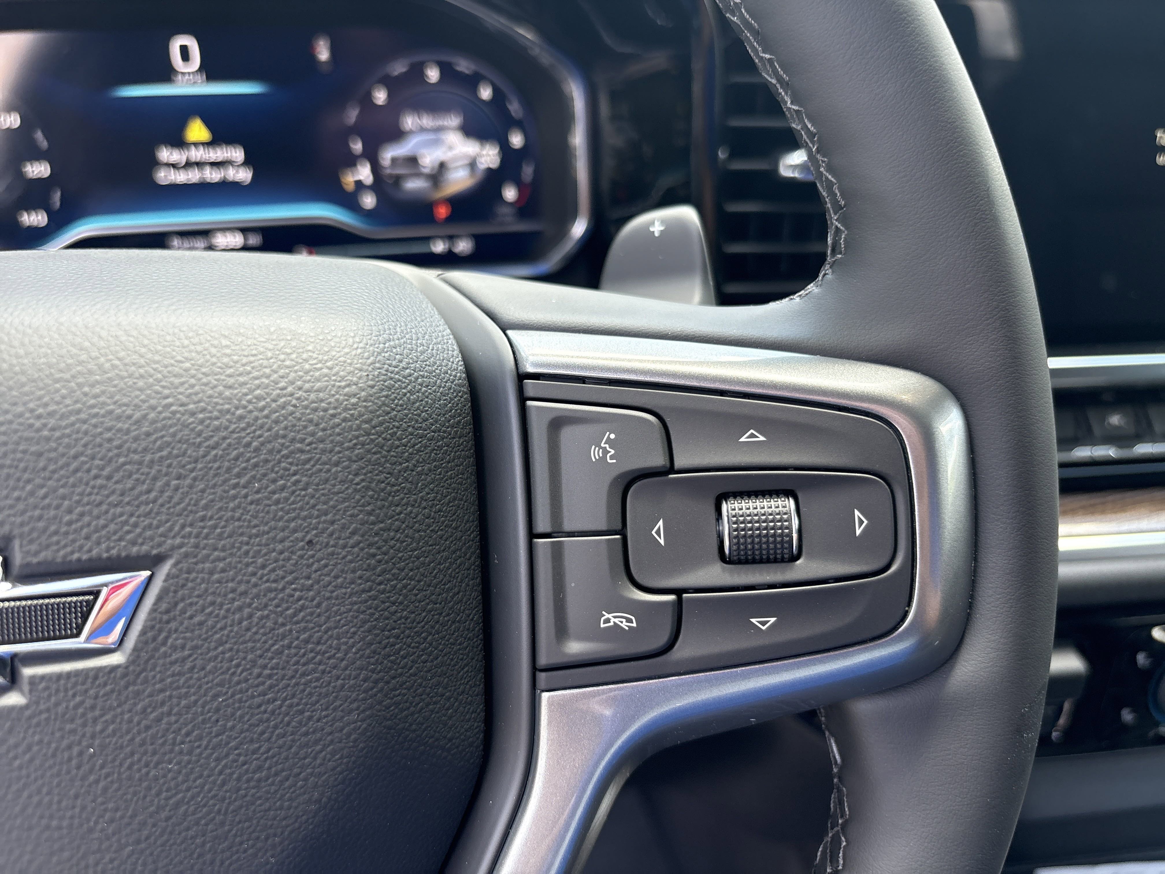 2025 Chevrolet Silverado 1500 LT Trail Boss photo 4