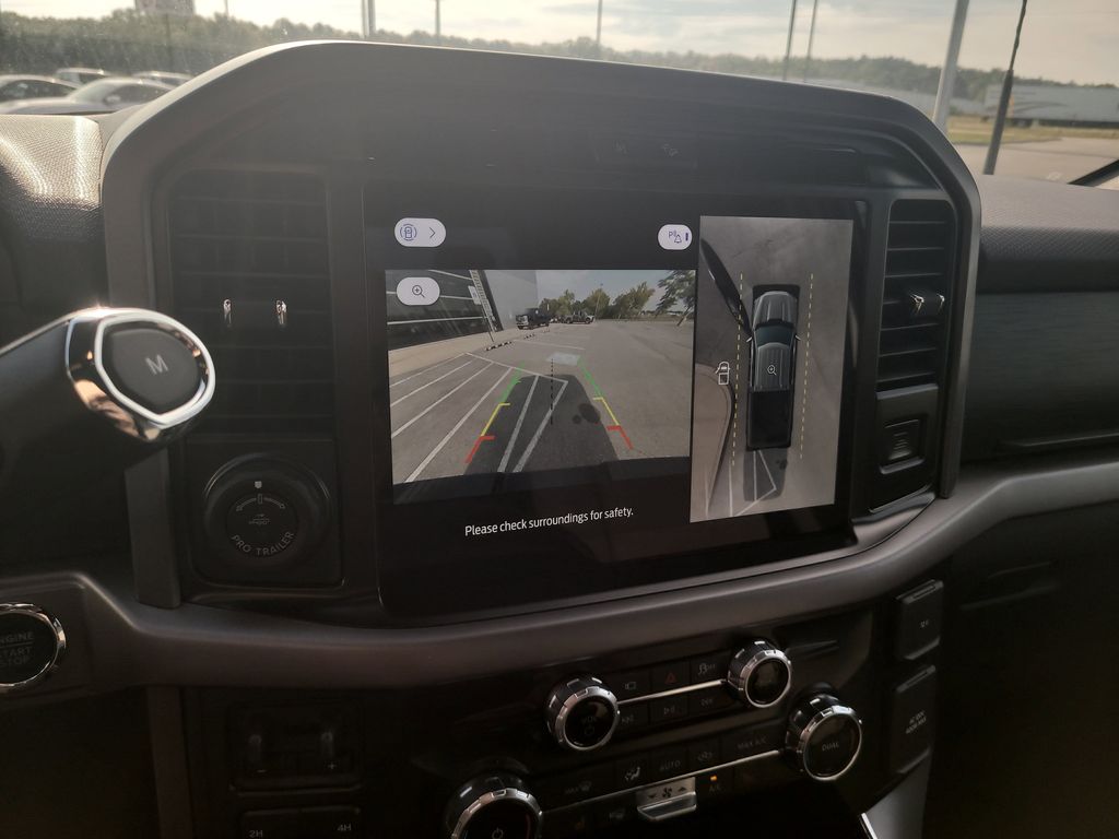 2025 Ford F-150 XLT photo 22