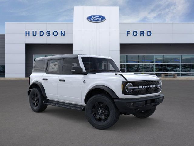 2025 Ford Bronco Outer Banks photo 6