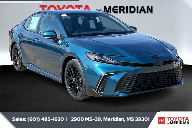 2026 Toyota Camry SE's photo