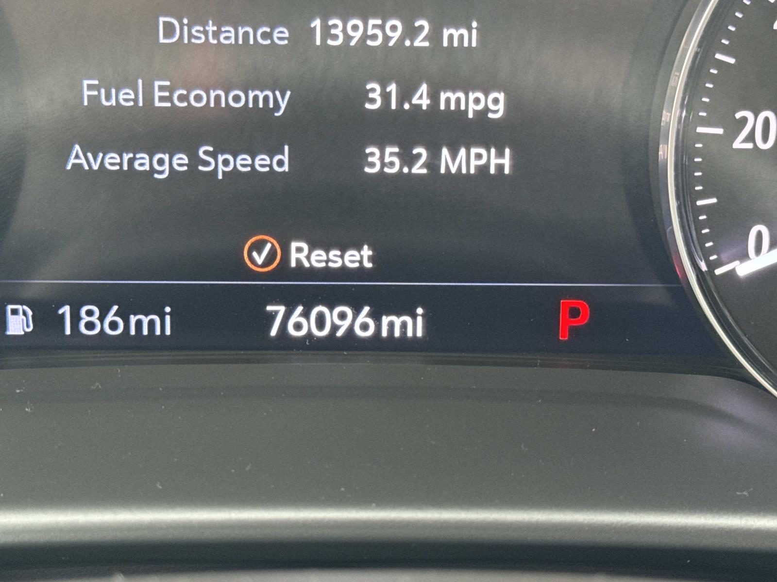 2022 Buick Envision Essence photo 25