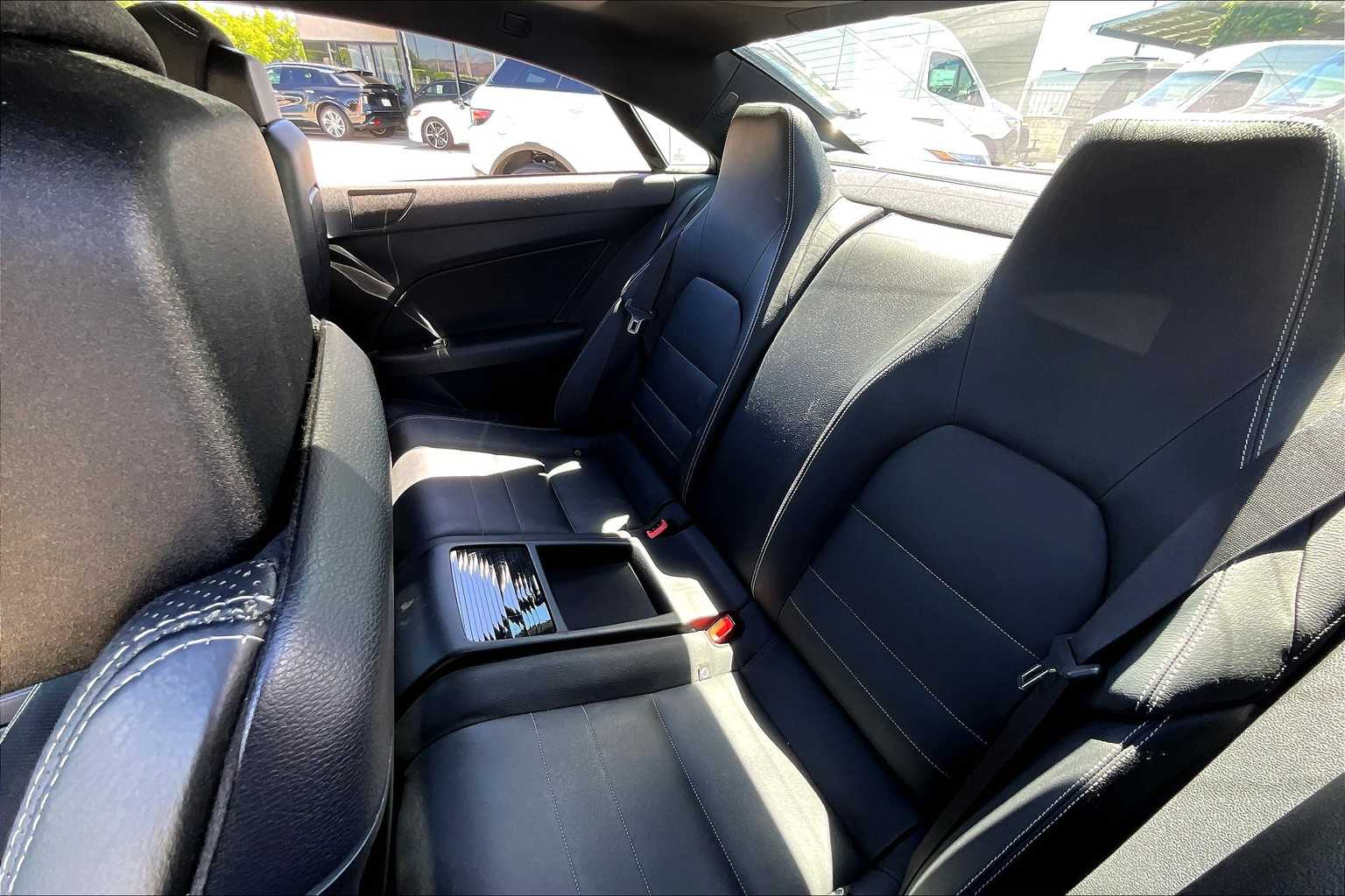 2013 Mercedes Benz E 550 photo 19