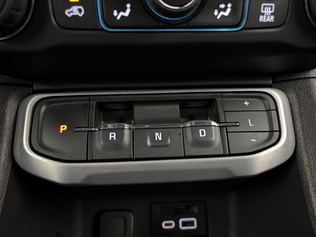 2023 Gmc Acadia SLT photo 16