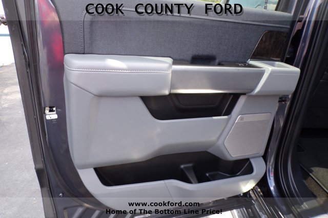 2022 Ford F-150 Lariat photo 17