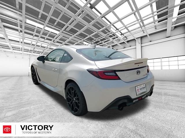 2025 Toyota GR86 Premium photo 5