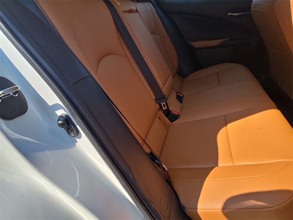 2022 Lexus UX 250h photo 34
