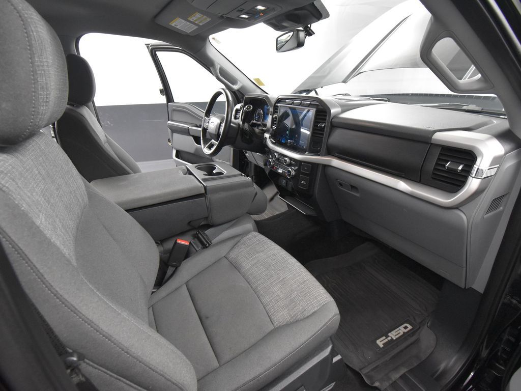 2022 Ford F-150 XLT photo 38