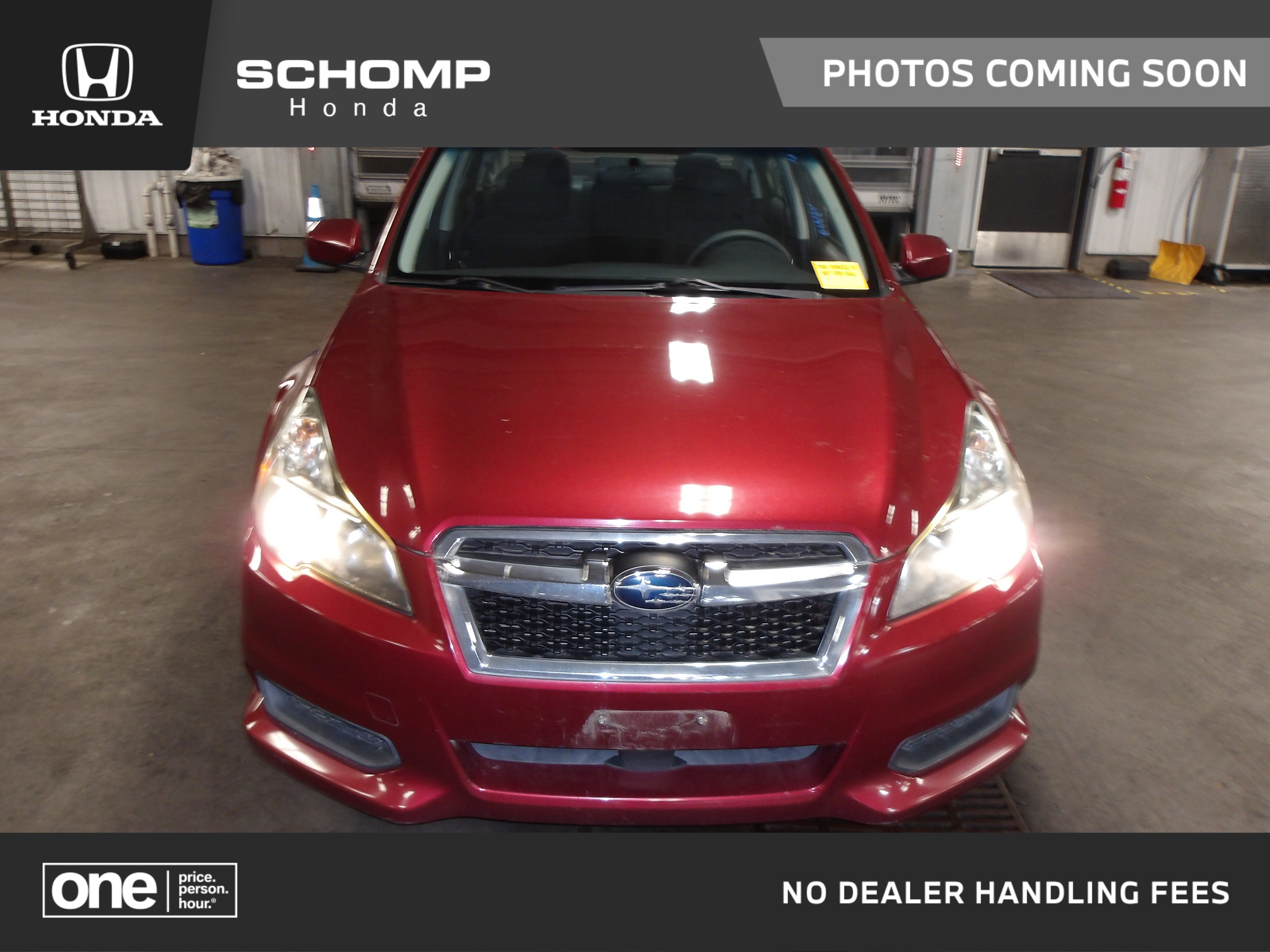 2013 Subaru Legacy I Premium's photo