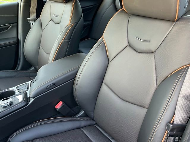 2025 Cadillac CT4 photo 17