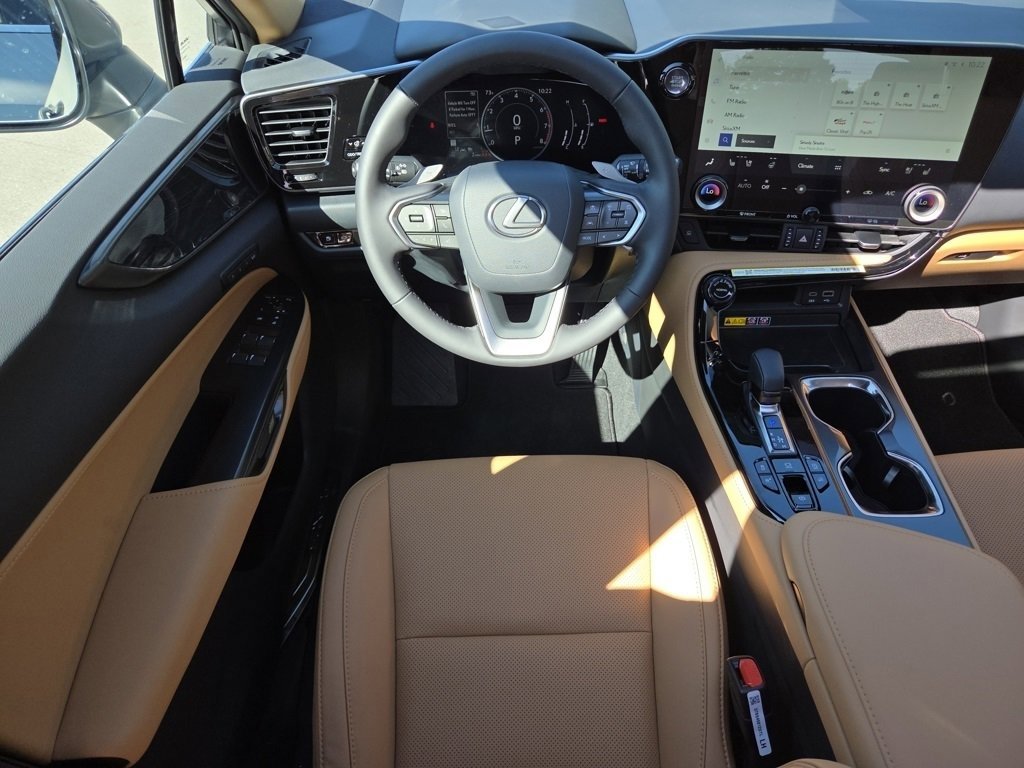 2026 Lexus NX 350 Premium photo 4