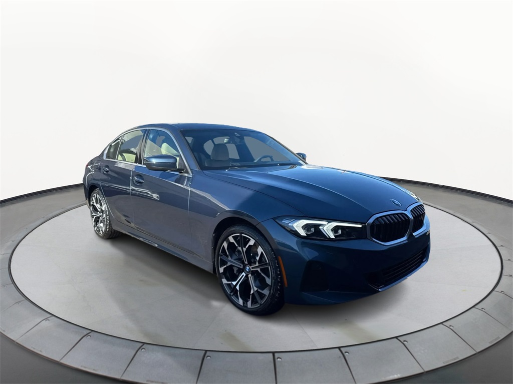 2026 BMW 3 Series 330i's photo
