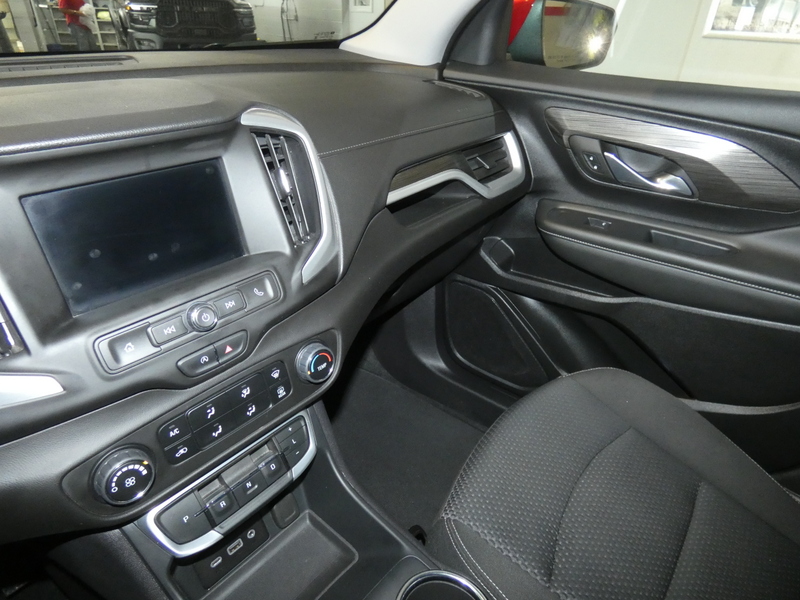 2024 Gmc Terrain SLE photo 9