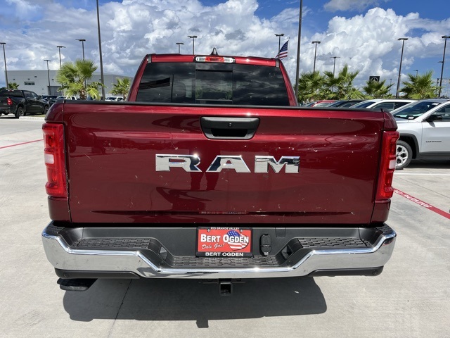 2025 Ram 1500 Express photo 4