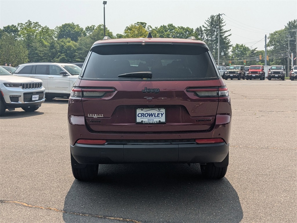 2025 Jeep Cherokee Limited photo 4