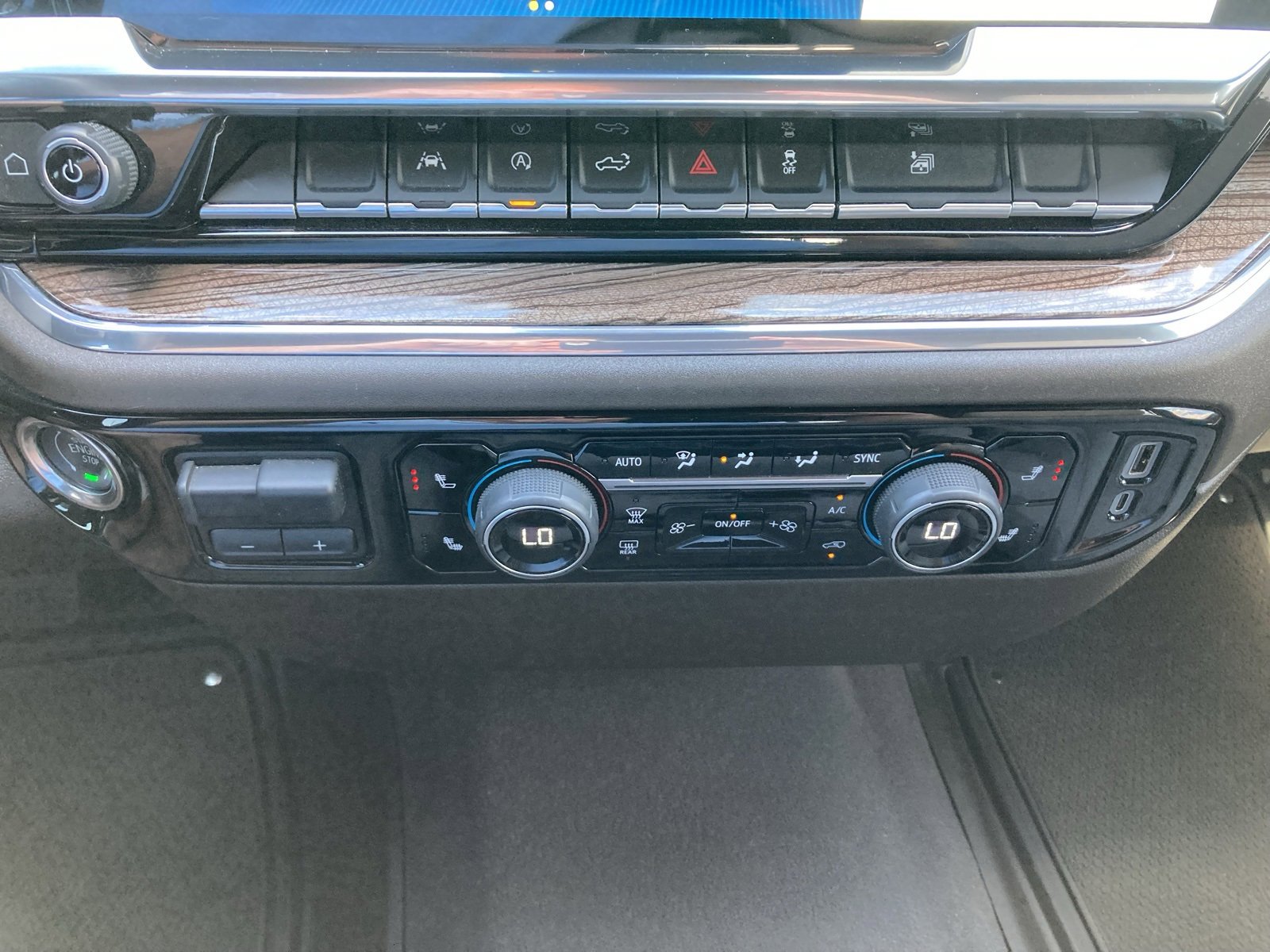 2023 Chevrolet Silverado 1500 LT photo 28