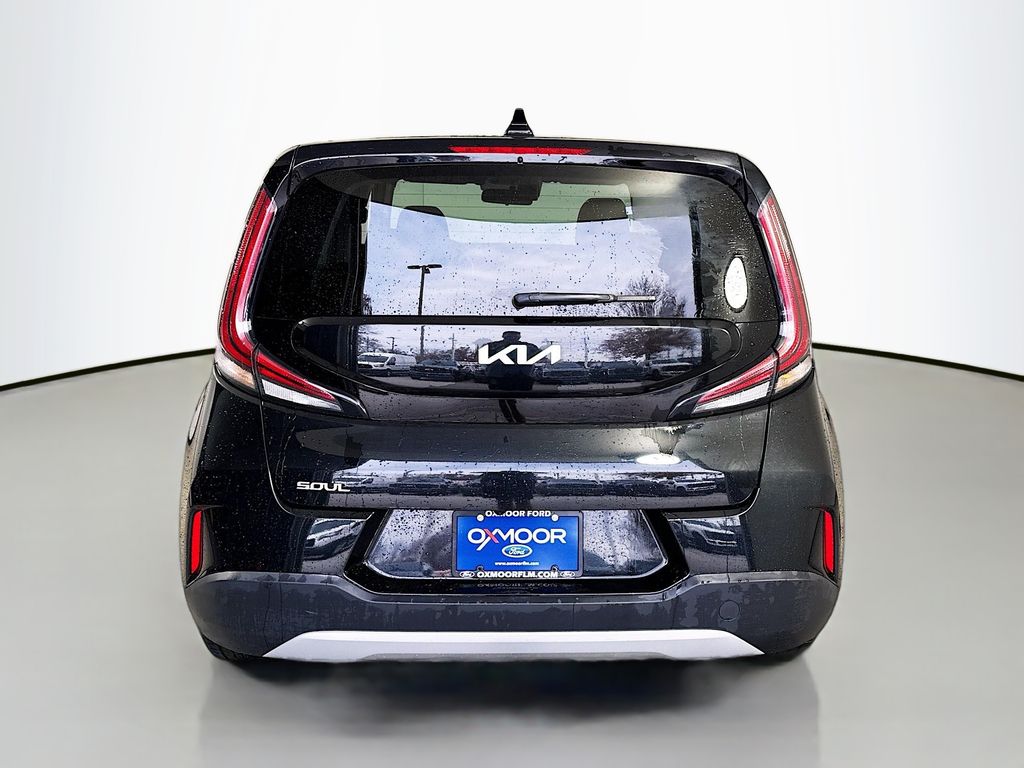 2023 Kia Soul LX S photo 4