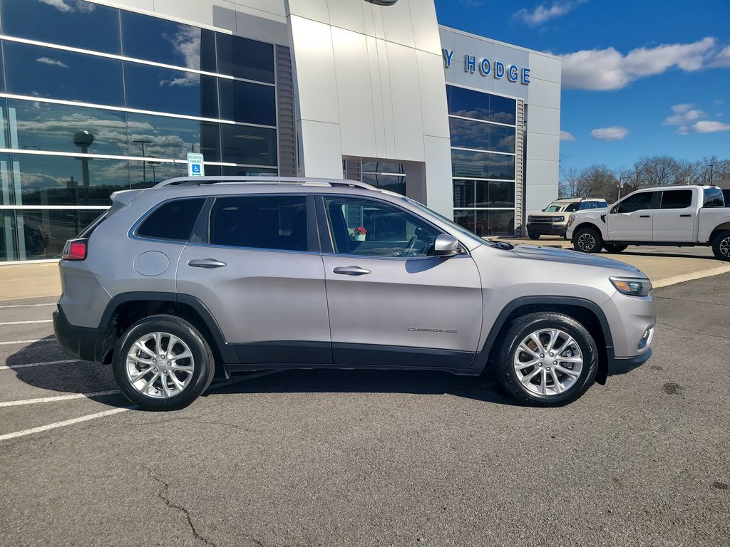 Used 2019 Jeep Cherokee Latitude with VIN 1C4PJLCB5KD149476 for sale in Morrilton, AR