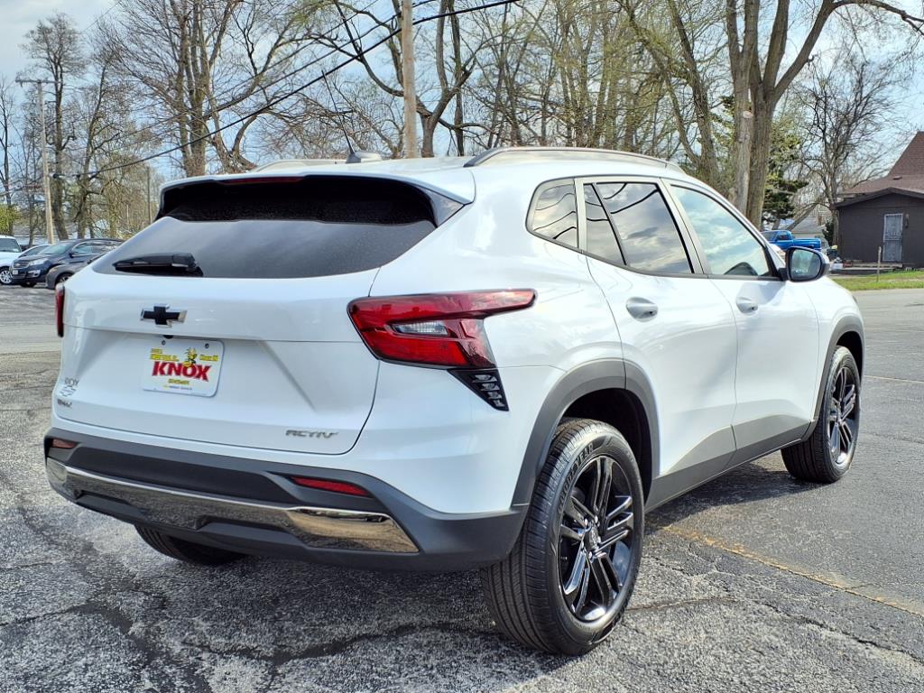 2025 Chevrolet Trax ACTIV photo 9
