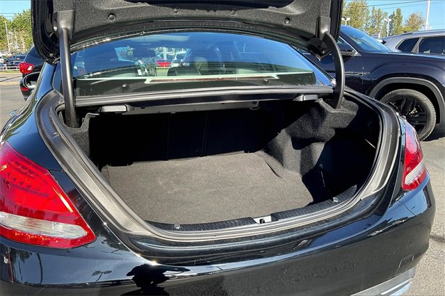 2017 Mercedes Benz C 300 4MATIC photo 24
