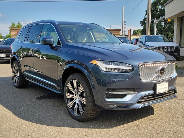 2025 Volvo XC90 photo 2