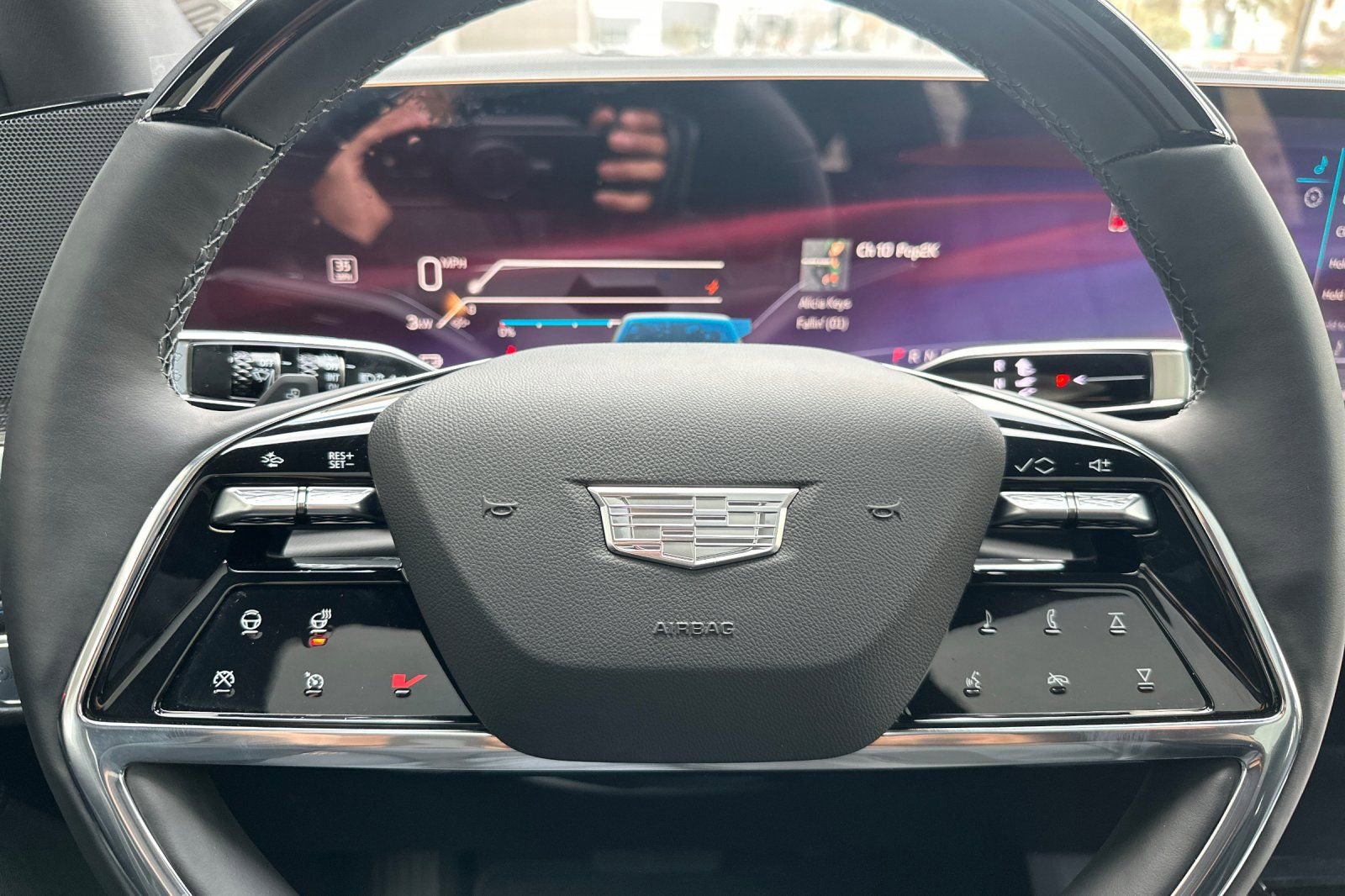2025 Cadillac Escalade IQ Sport photo 23