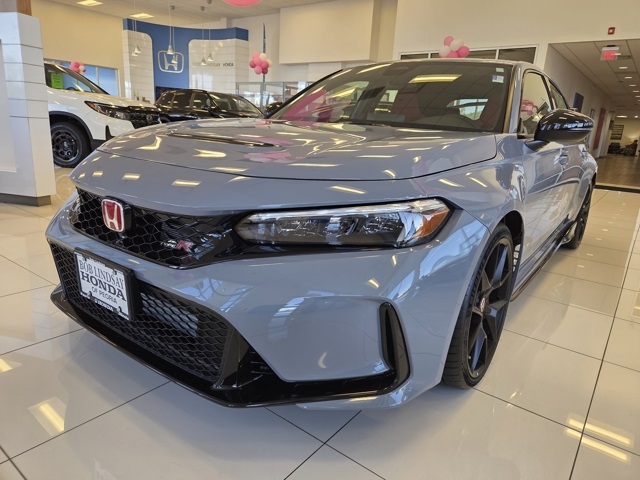 2025 Honda Civic Hatchback Type-R's photo