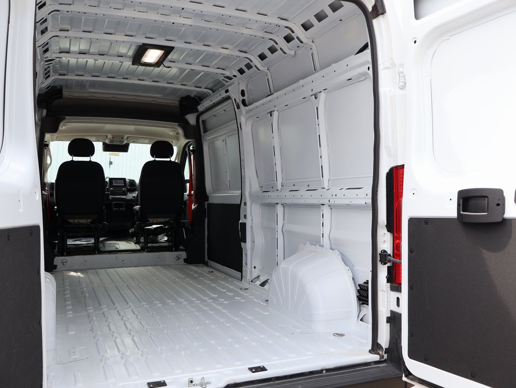 2025 Ram ProMaster 2500 photo 13