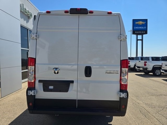 2025 Ram ProMaster 3500 photo 4