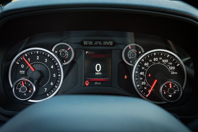 2025 Ram 2500 Tradesman photo 19