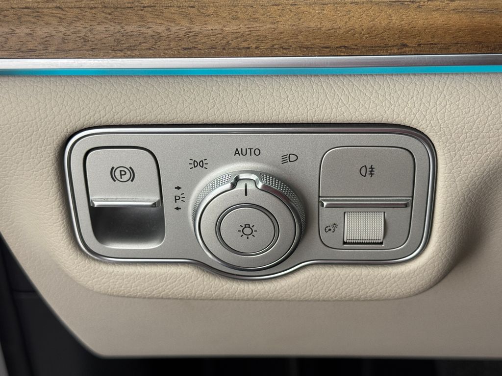 2022 Mercedes Benz GLS 450 4MATIC photo 27