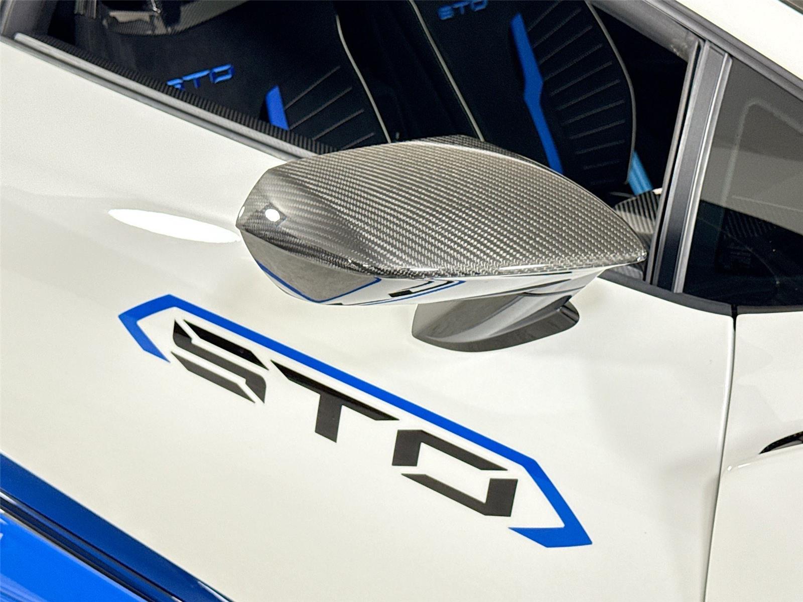 2023 Lamborghini Huracan STO STO photo 30