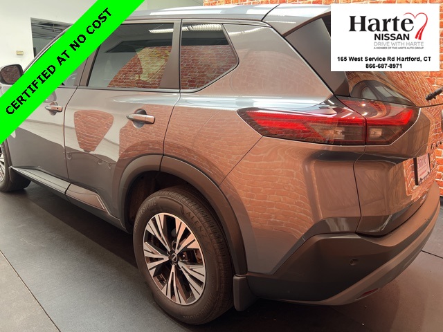 2023 Nissan Rogue SV photo 4