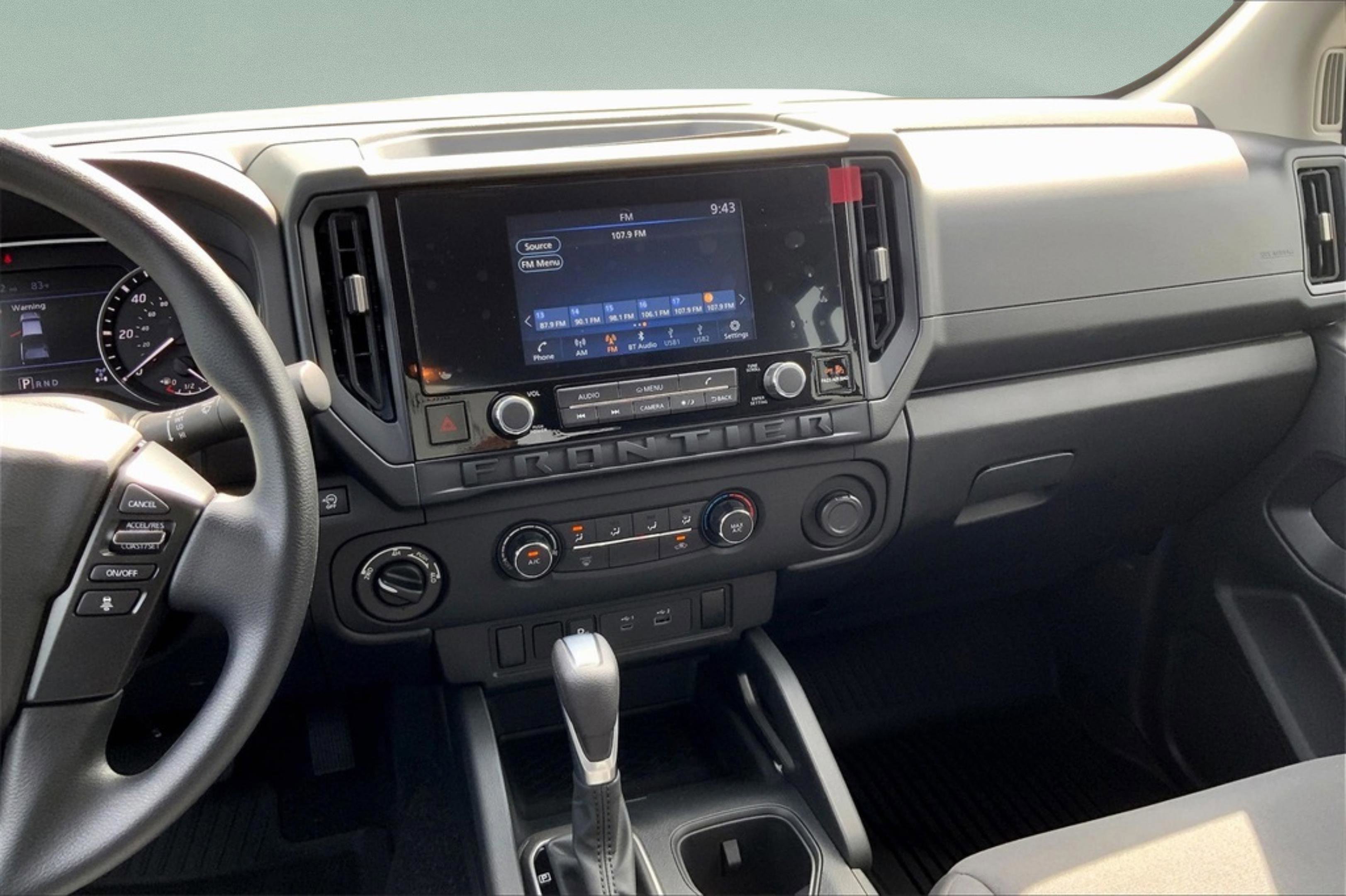 2025 Nissan Frontier S photo 7