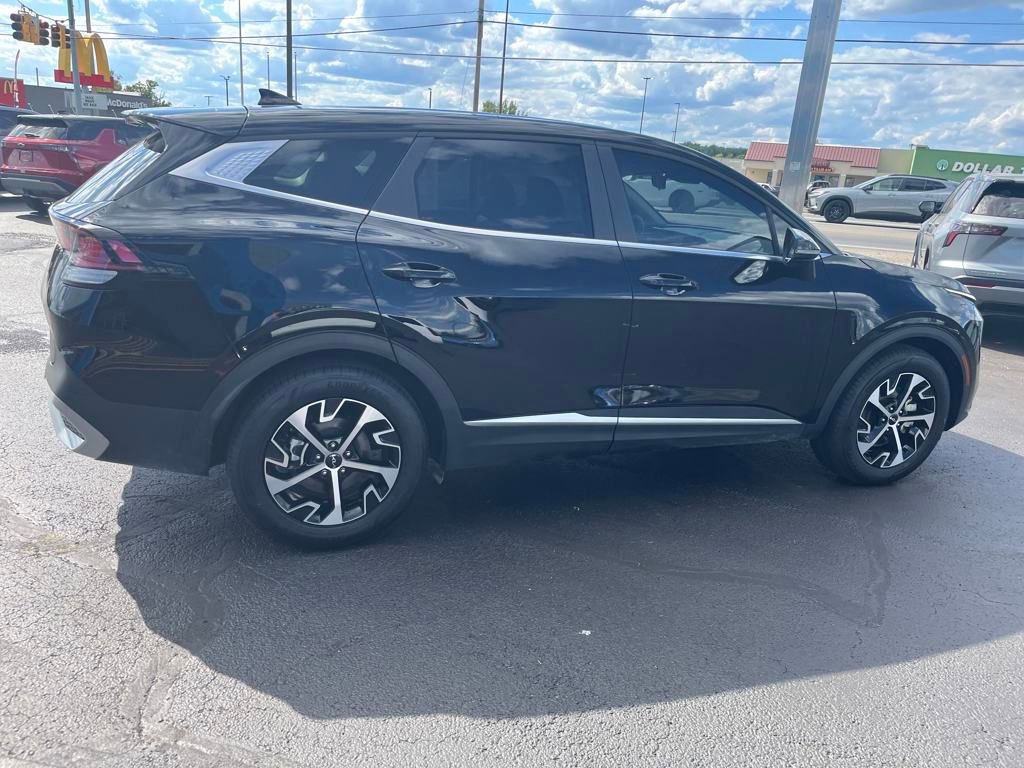 2024 Kia Sportage EX photo 23