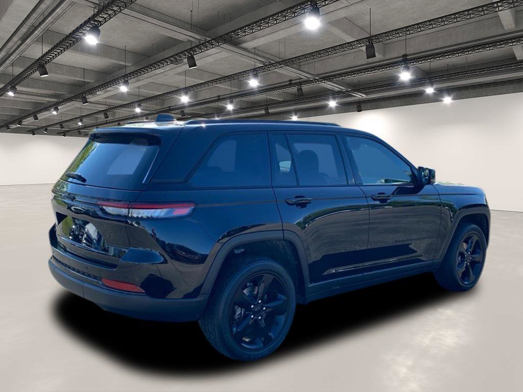 2023 Jeep Grand Cherokee Altitude photo 6