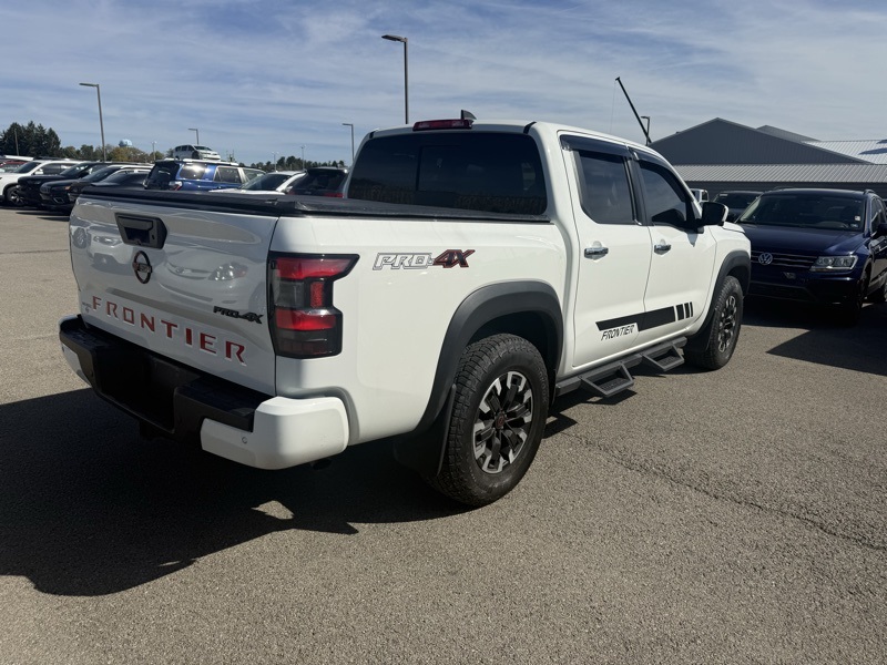 2024 Nissan Frontier PRO-4X photo 6
