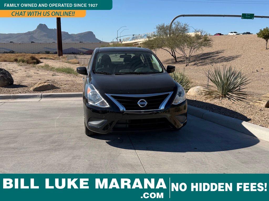 2019 Nissan Versa Sedan SV's photo