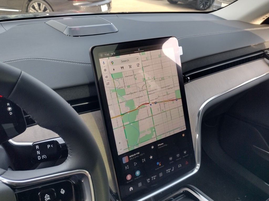 2025 VOLVO EX90 - Image 15