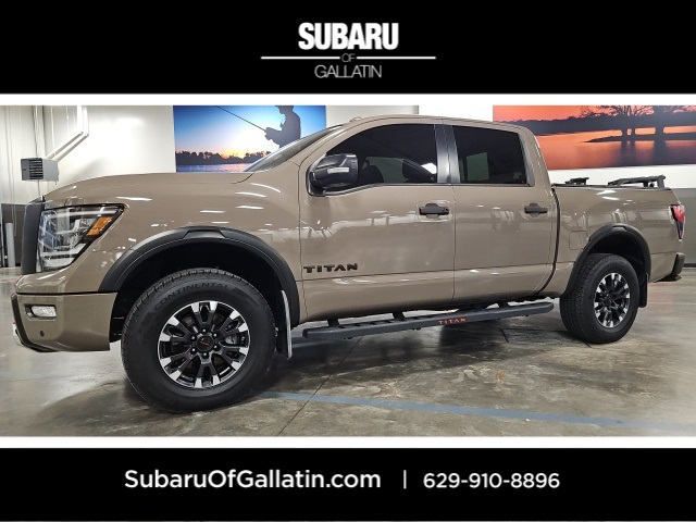 2021 Nissan Titan PRO-4X's photo