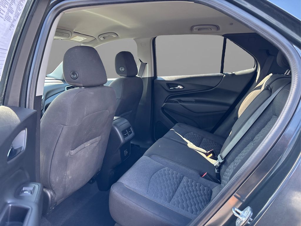 2020 Chevrolet Equinox LT photo 10