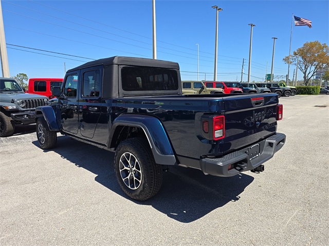2025 Jeep Gladiator Sport photo 4