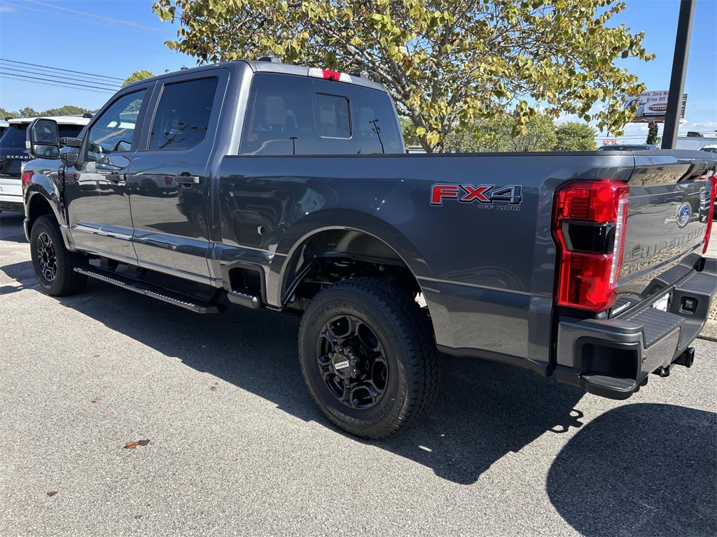 2026 Ford F-250 XL photo 3