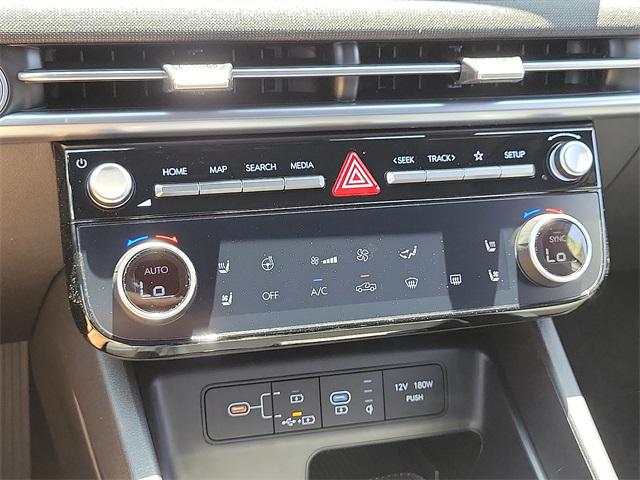 2025 Hyundai Santa Cruz Limited photo 13