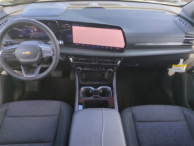 2026 Chevrolet Traverse photo 13