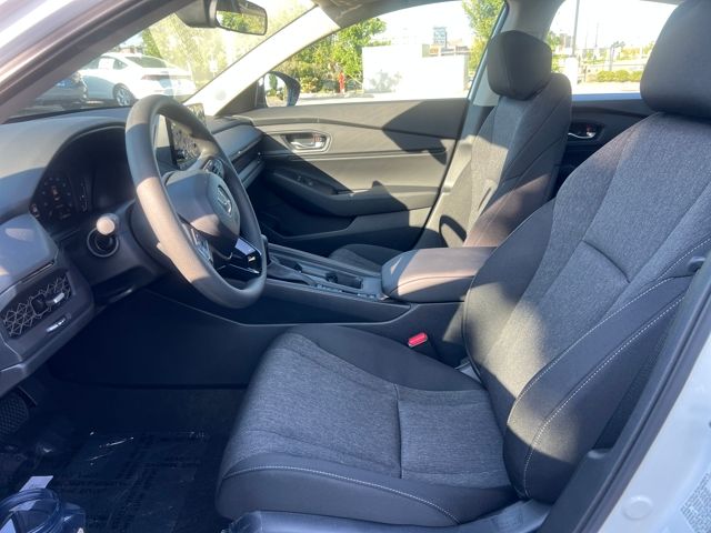 2025 Honda Accord 1.5T SE photo 9