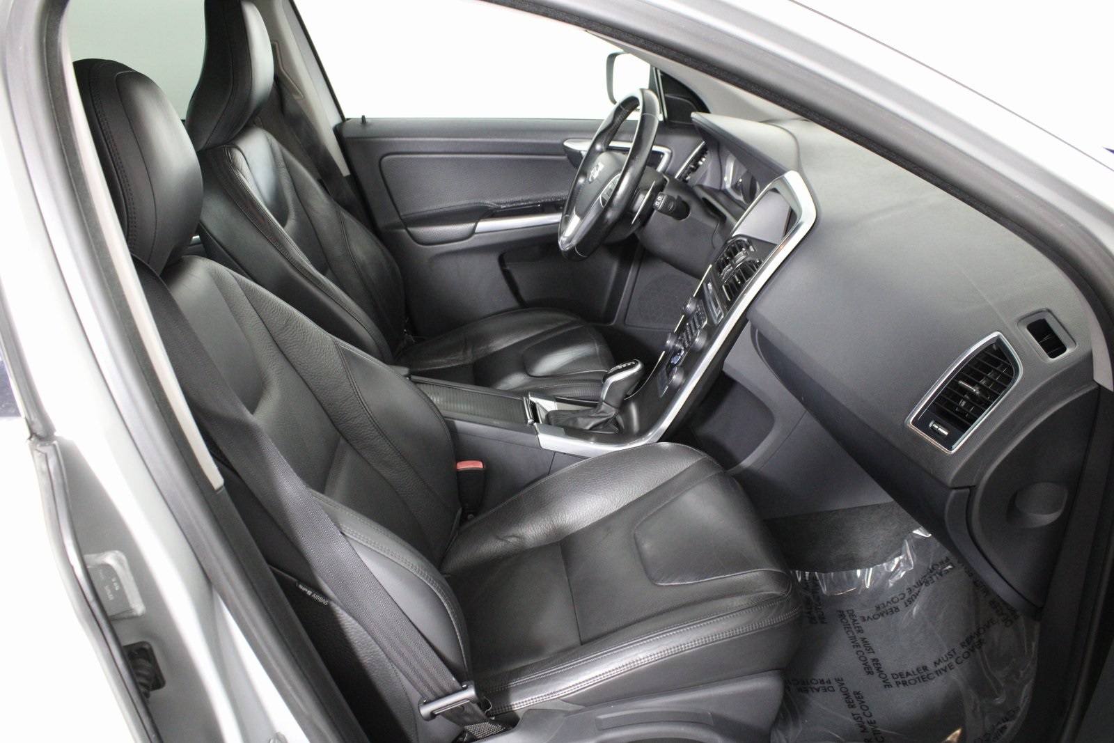 2014 Volvo XC60 T6 photo 15